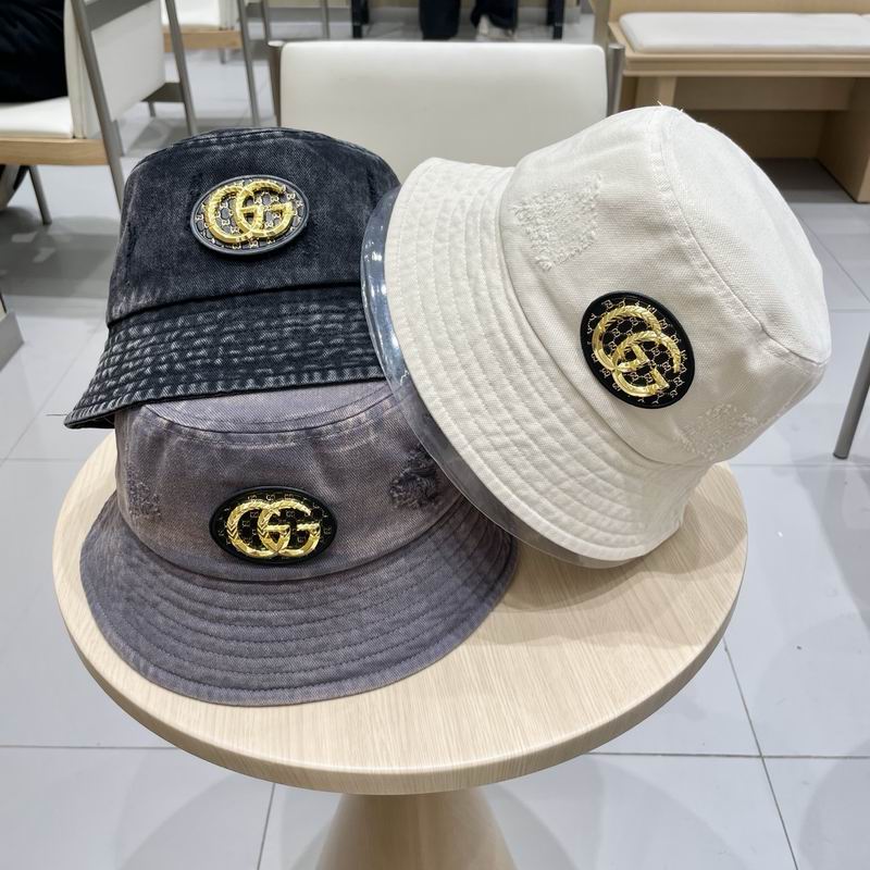 Gucci hat 030707