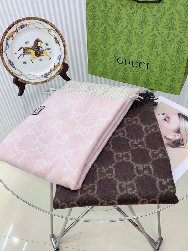 Gucci scarf 47X200cm 100%羊绒 E18