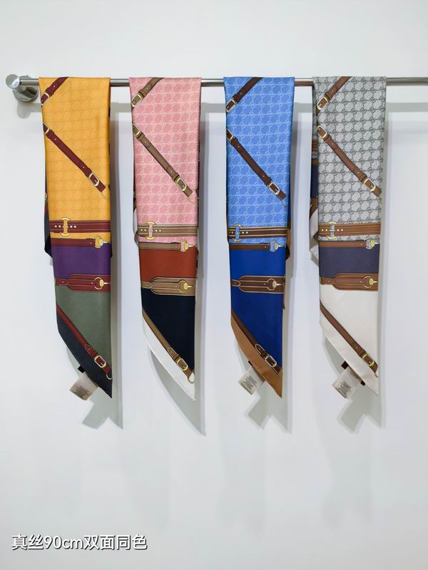 Gucci silk scarf 90X90cm E032228