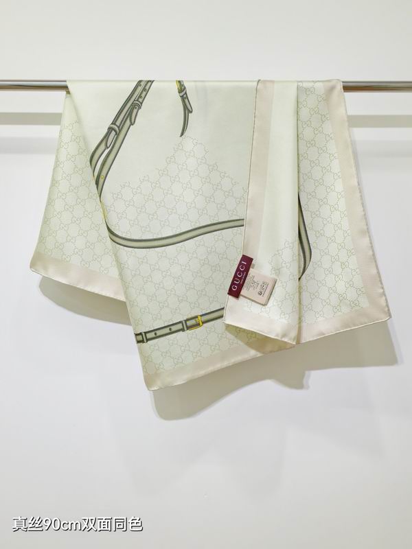 Gucci silk scarf 90X90cm E012205