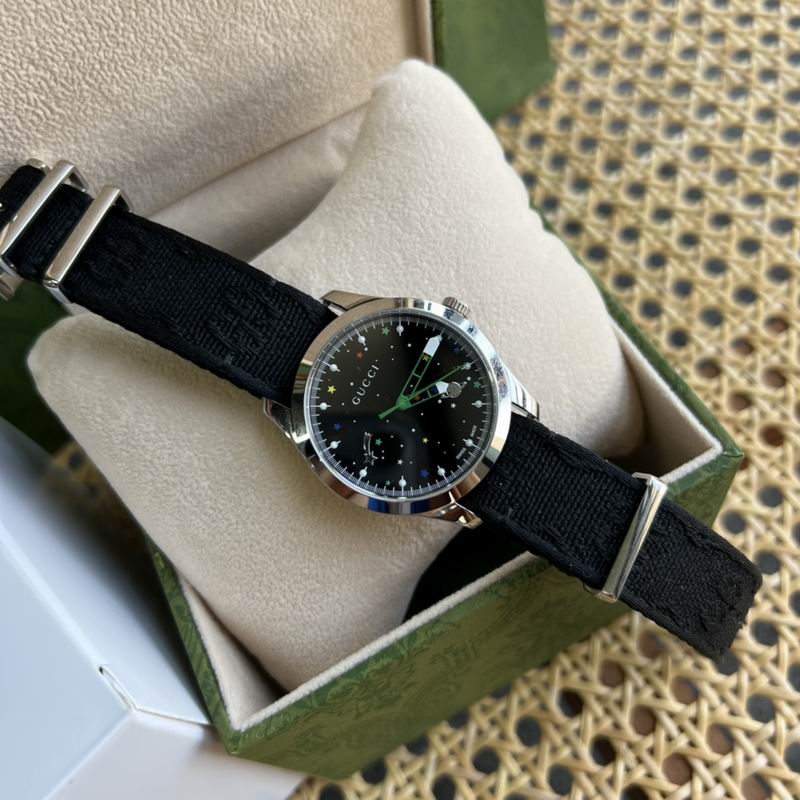 Gucci watch 080637