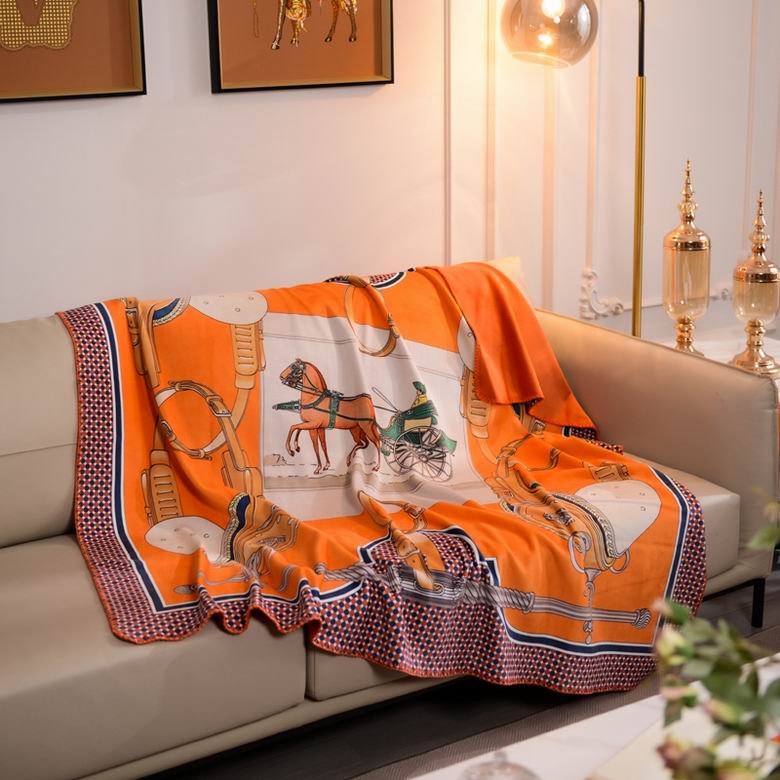 Hermes 1.5x1.5m 1.5x2.0m 1.8x2.0m 2.0x2.3m 60