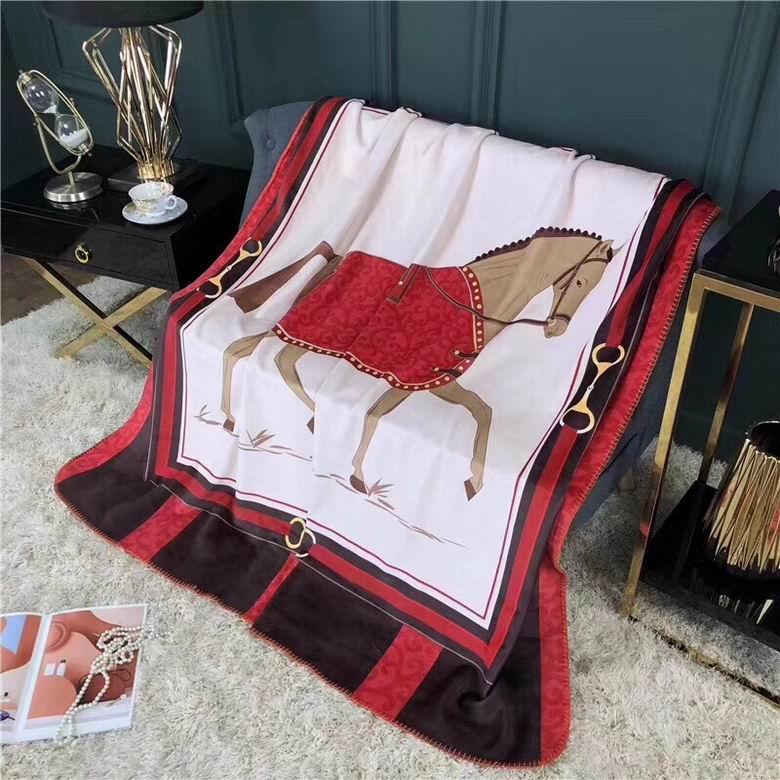 Hermes 1.5x1.5m 1.5x2m 2x2.3m 35