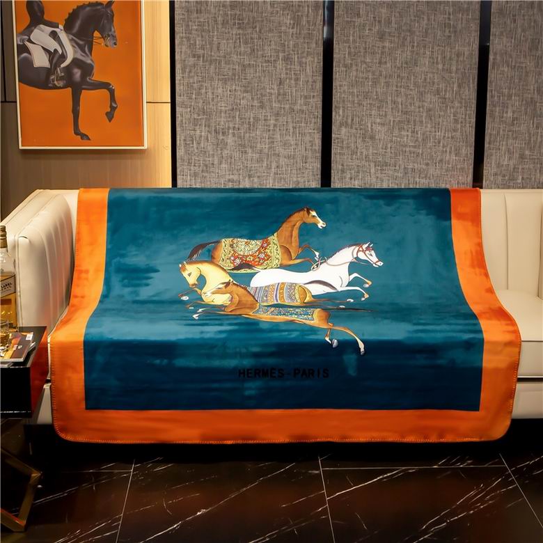 Hermes 1.5x1.5m 1.5x2m 2x2.3m 33