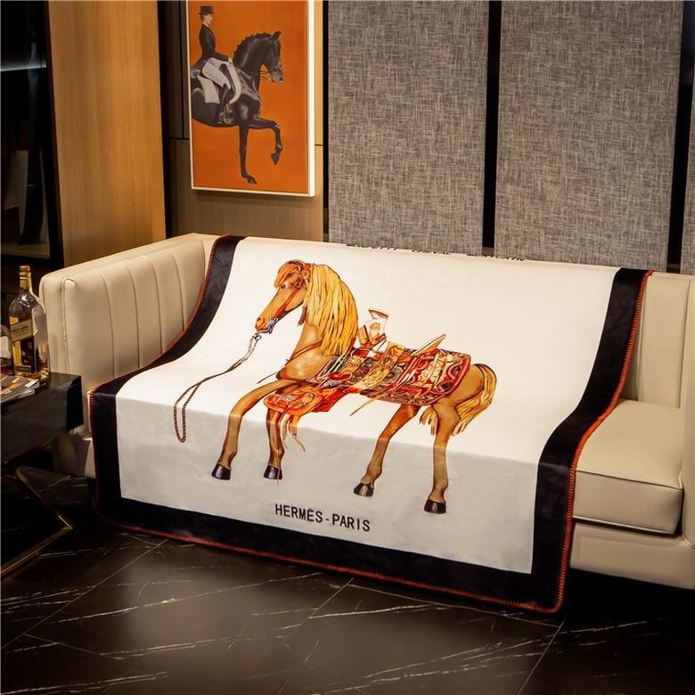 Hermes 1.5x1.5m 1.5x2m 2x2.3m 31