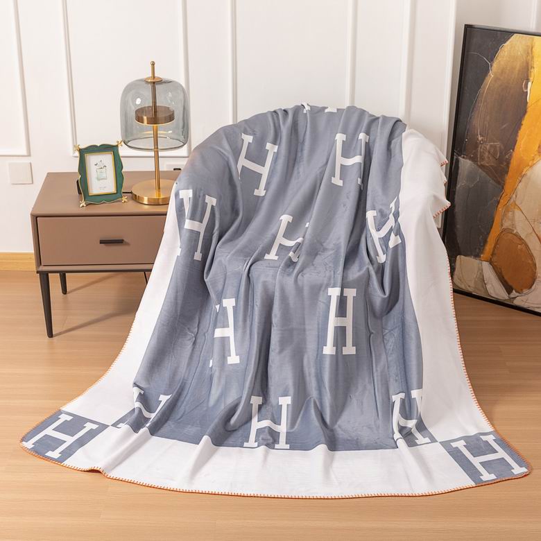 0922Hermes Blanket
