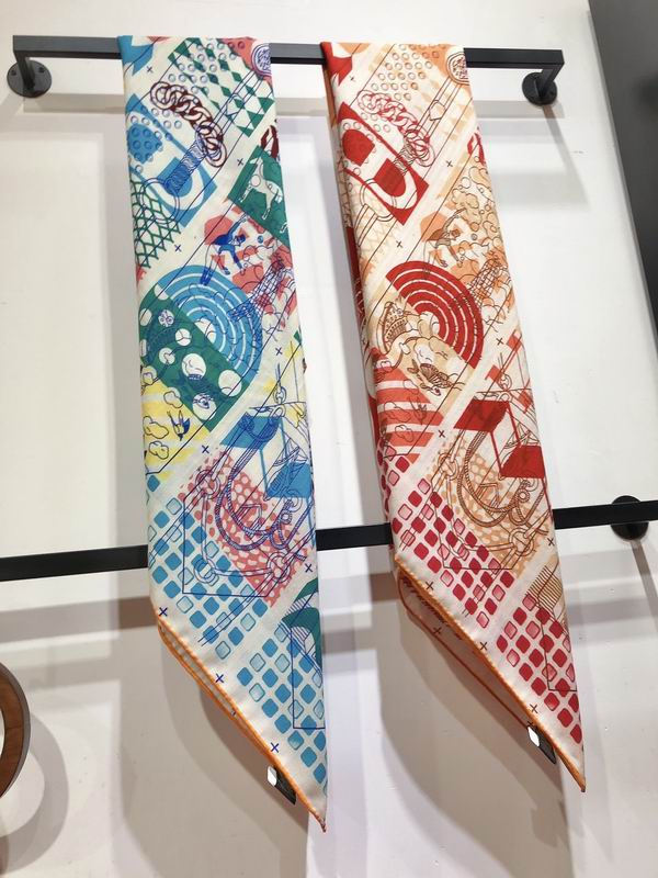 Hermes 140X140cm 70%羊绒30%真丝 E03