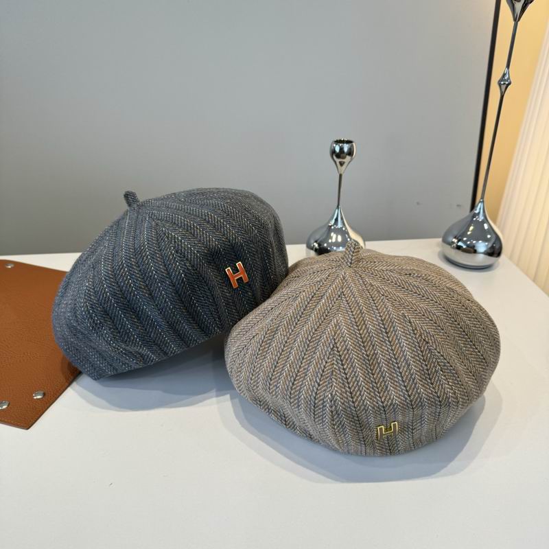 Hermes Beret 102601