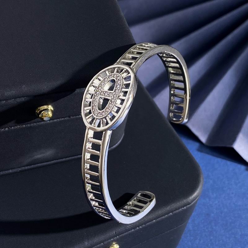 Hermes Bracelet 06yxh30