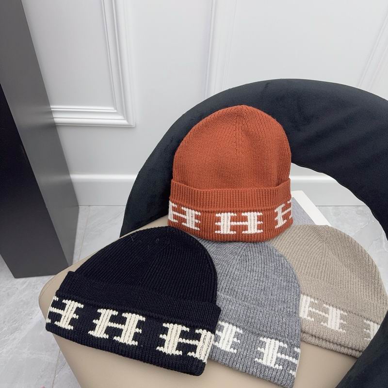 26 Hermes hat