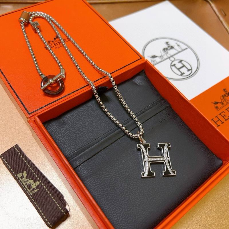 Hermes Necklace 04yxh17