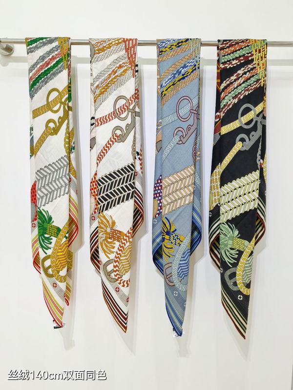Hermes Scarf 140X140cm 70%羊绒 30%真丝 E091811