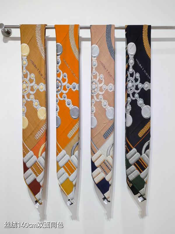 Hermes Scarf 140X140cm 70%羊绒 30%真丝 E090136