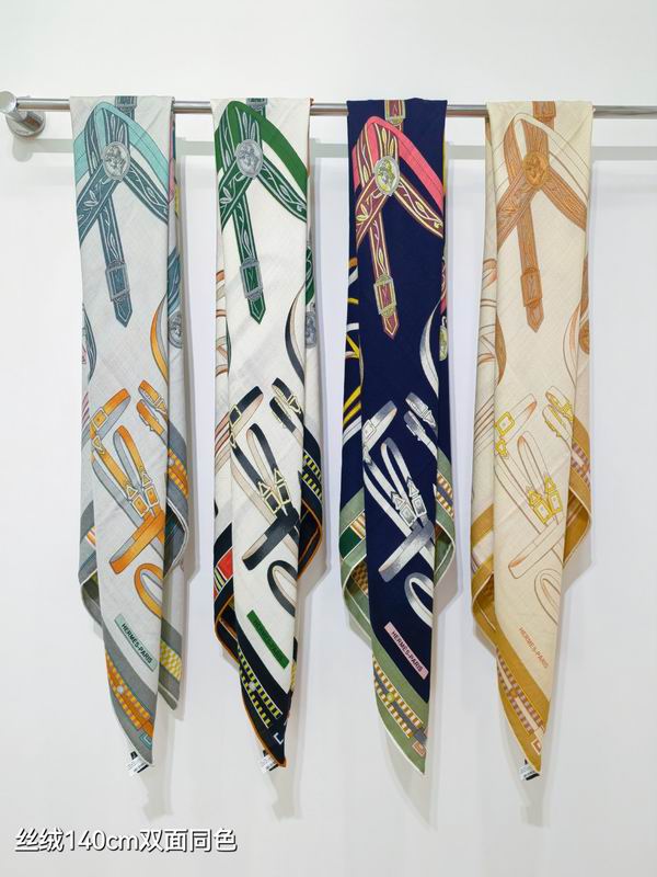 Hermes Scarf 140X140cm 70%羊绒 30%真丝 E090152