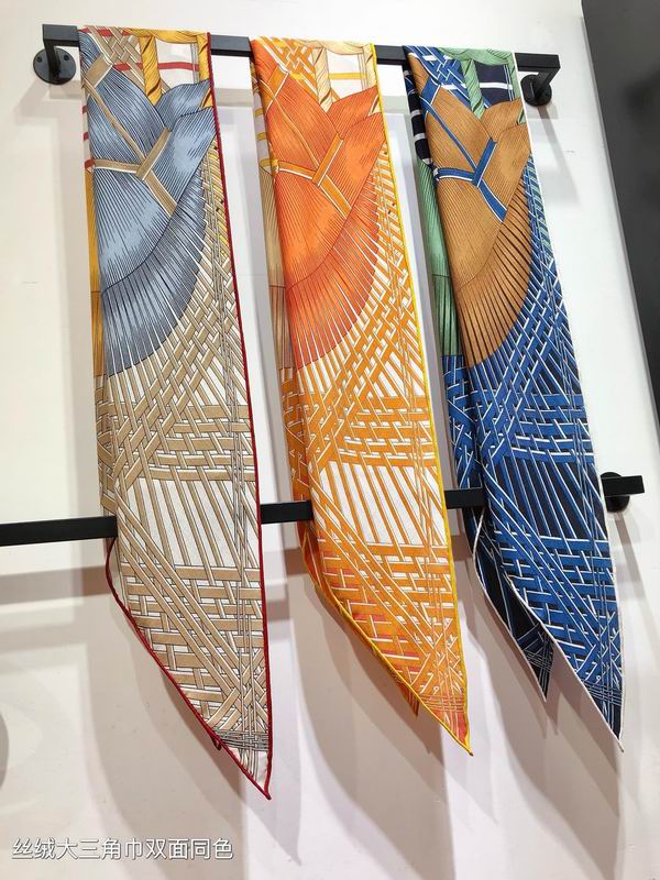 Hermes scarf 188X94cm 70%羊绒 30%真丝 E071902