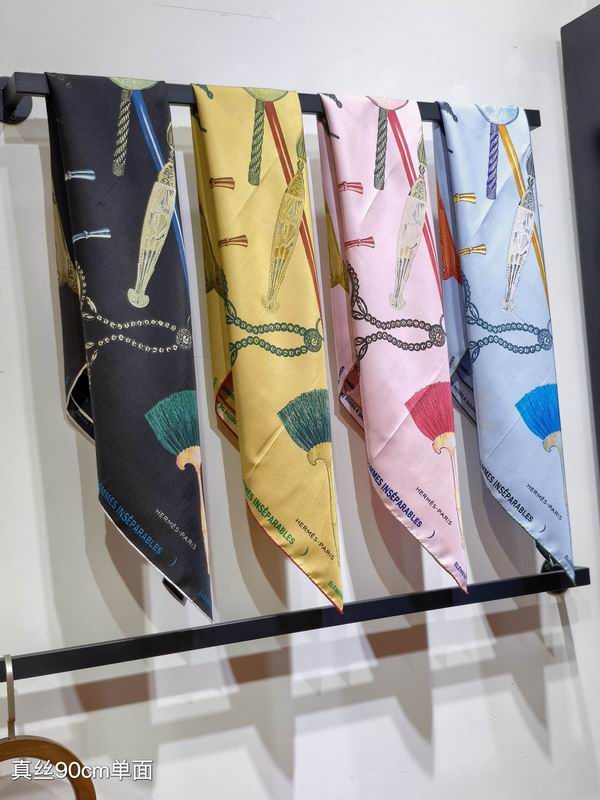 Hermes silk Scarf 90X90cm E02