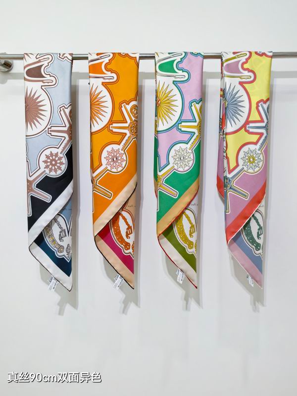 Hermes silk scarf 90X90cm E032237