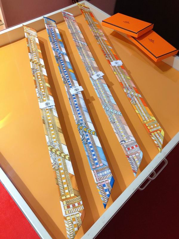 Hermes silk ribbon 5X86cm E011020