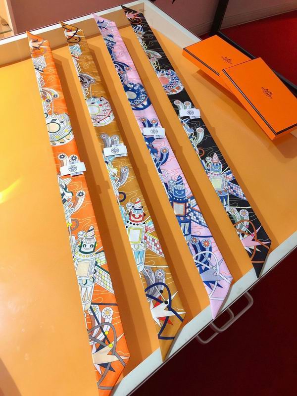 Hermes silk ribbon 5X86cm E052520