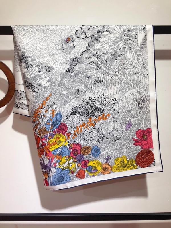 Hermes silk Scarf 90X90cm E17