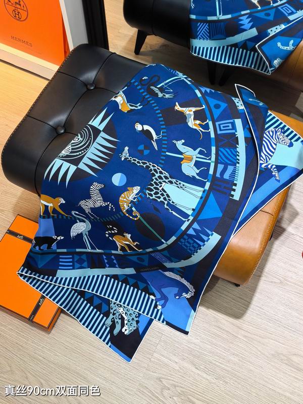 Hermes silk scarf 90X90cm E051799