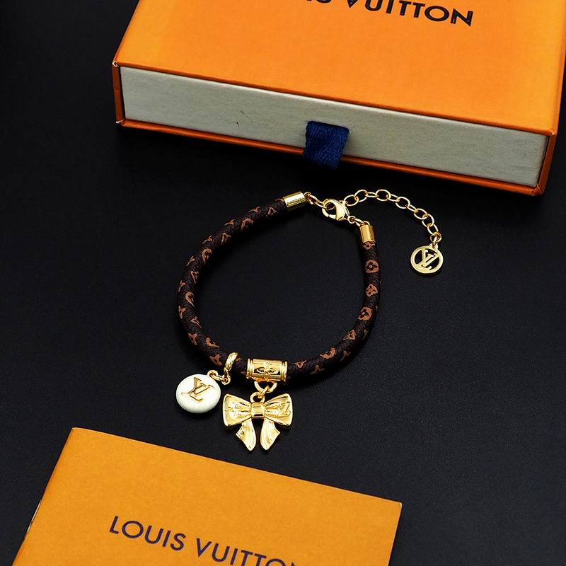 LV Bracelet 04yxs134