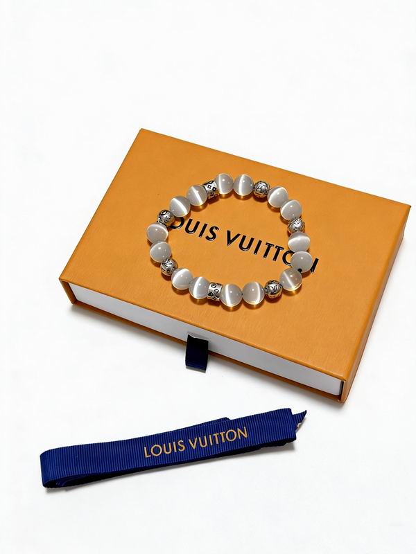 LV Bracelet 04yxs85