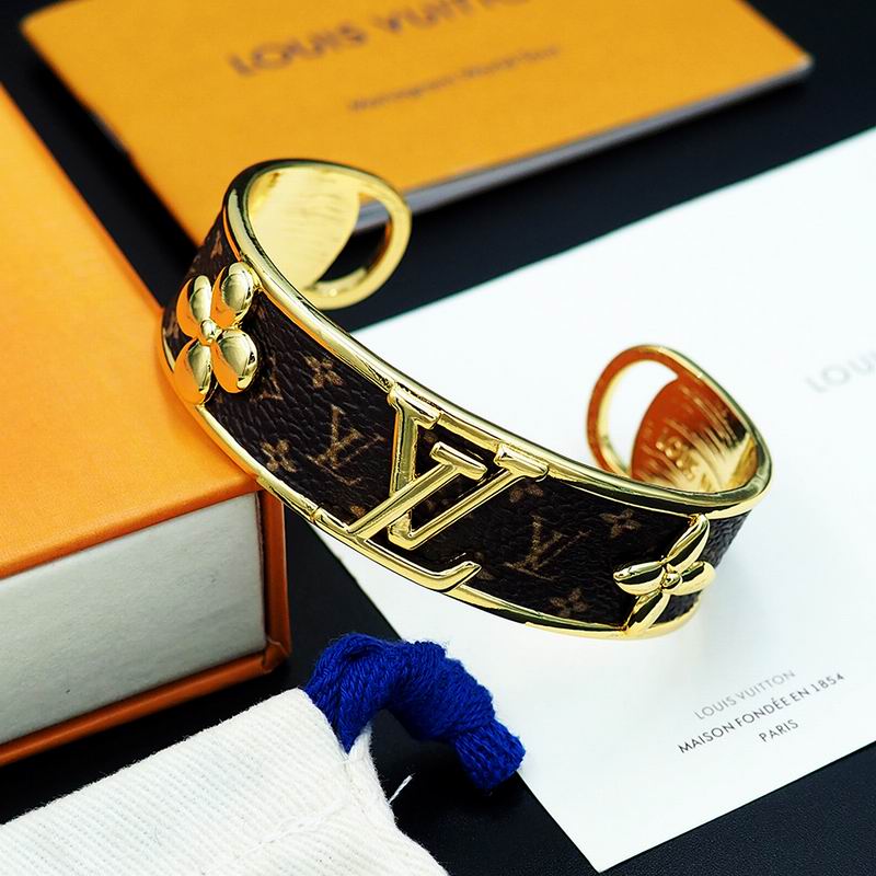 LV Bracelet 05yxs115