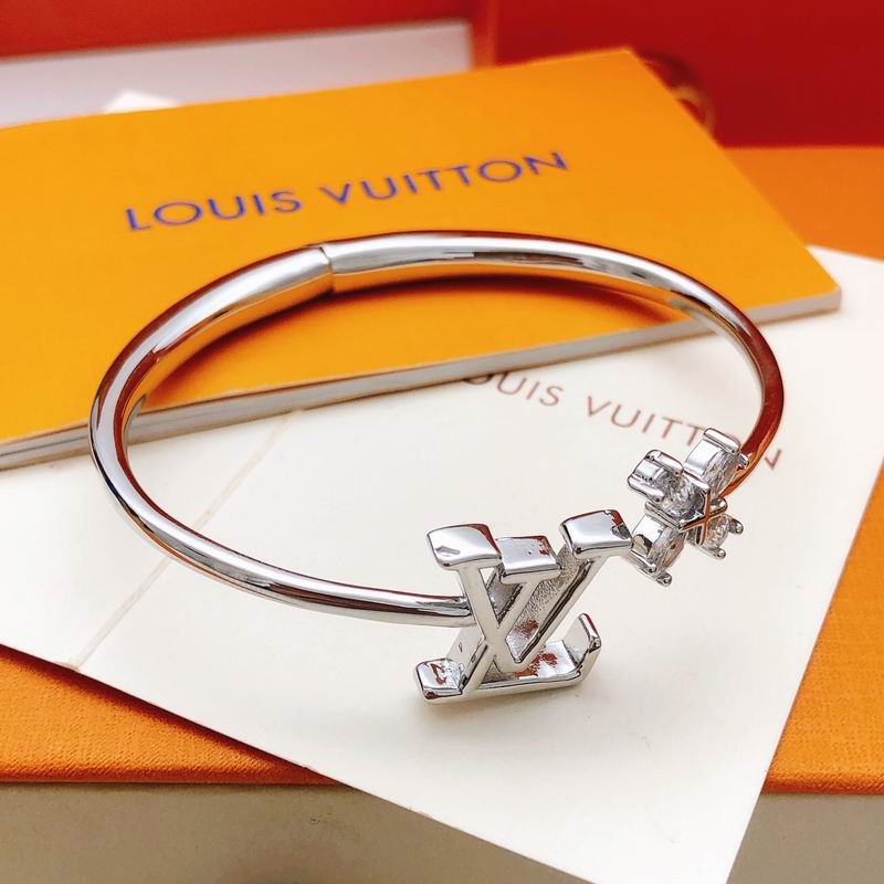 LV Bracelet 05yxs140