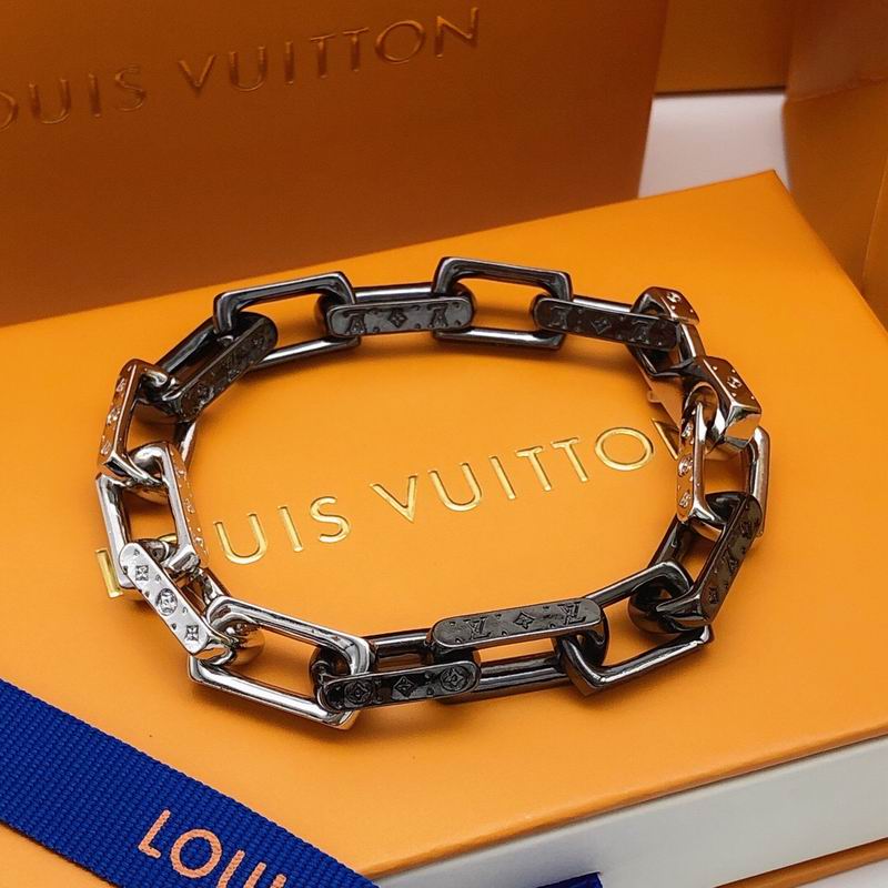 LV Bracelet 05yxs15
