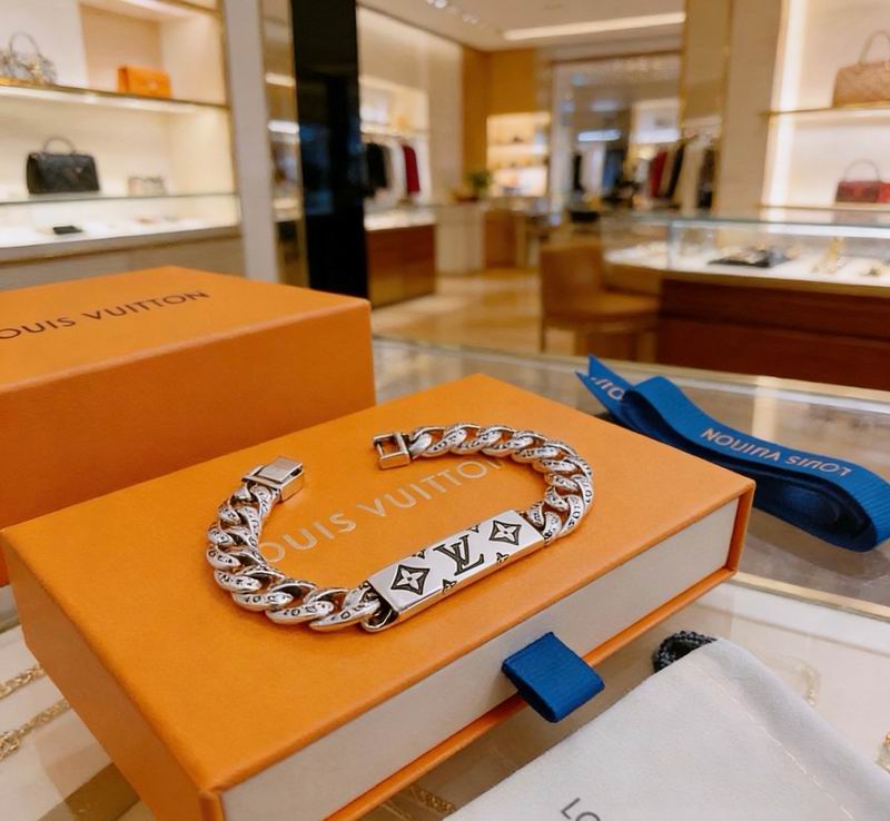 LV Bracelet 05yxs198