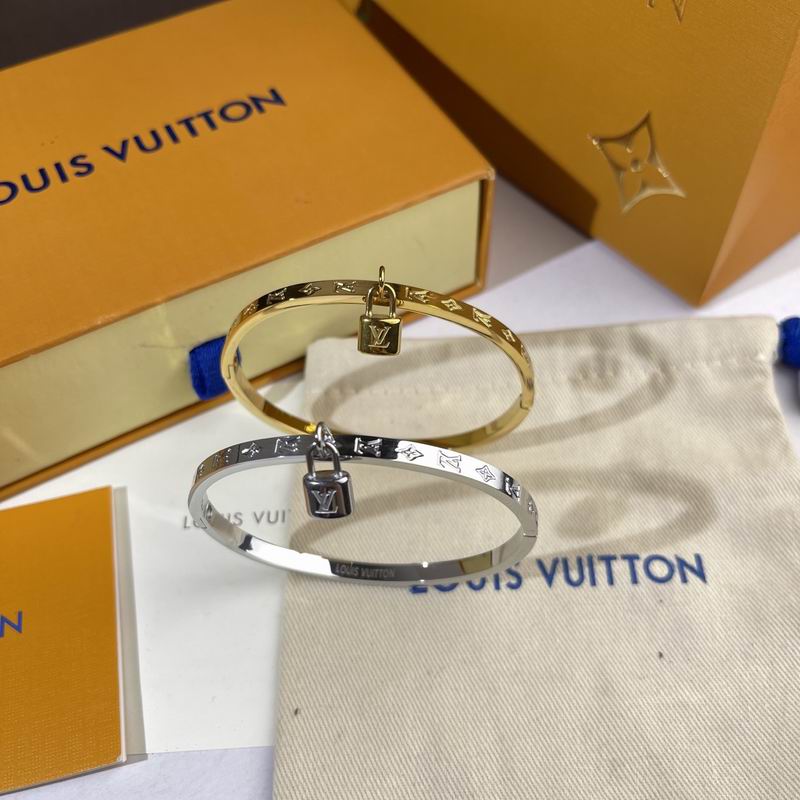 LV Bracelet 05yxs218