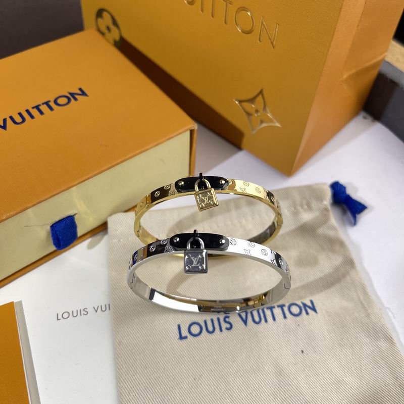 LV Bracelet 05yxs219