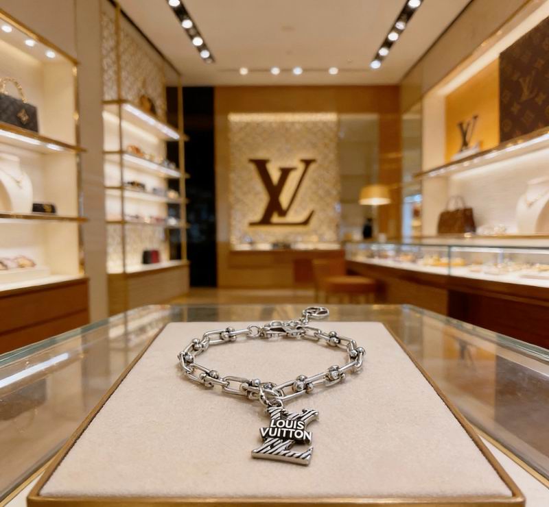 LV Bracelet 05yxs227