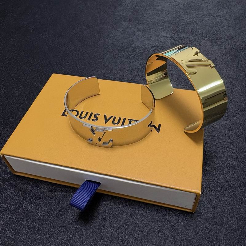LV Bracelet 05yxs241