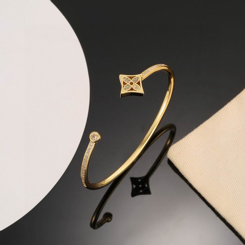 LV Bracelet 05yxs261