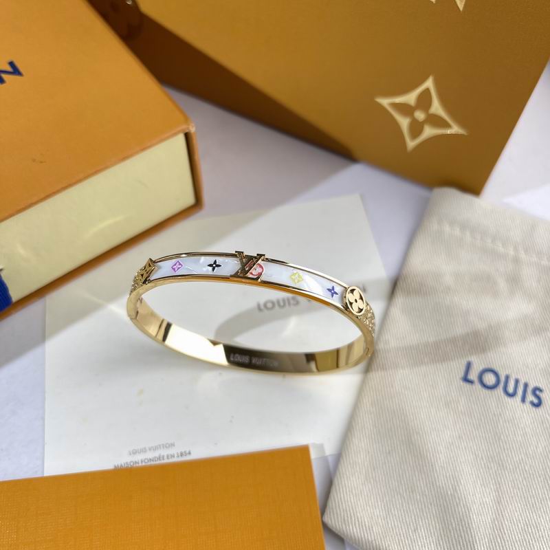 LV Bracelet 05yxs272