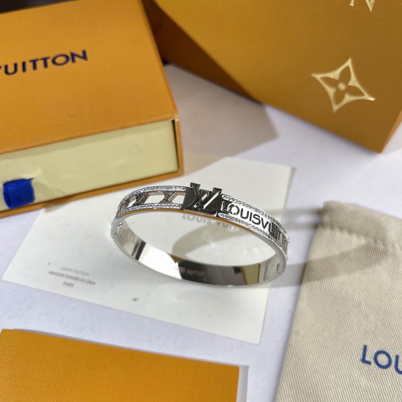 LV Bracelet 05yxs317