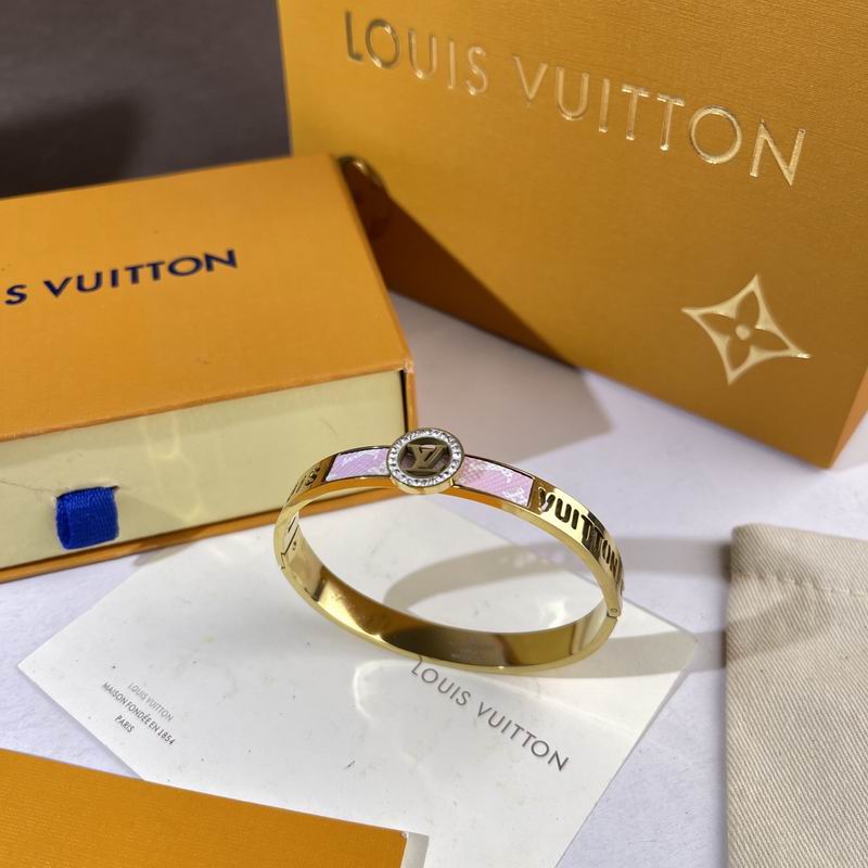 LV Bracelet 05yxs330