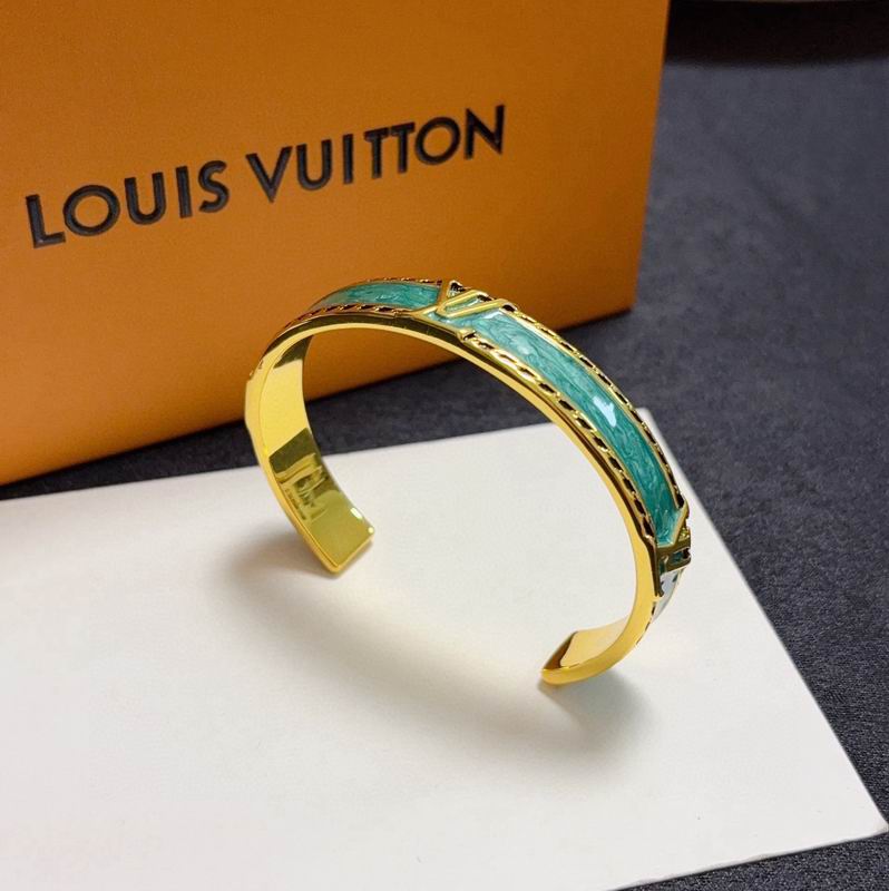 LV Bracelet 05yxs45