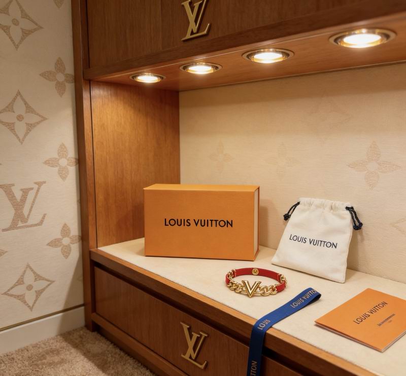 LV Bracelet 05yxs54