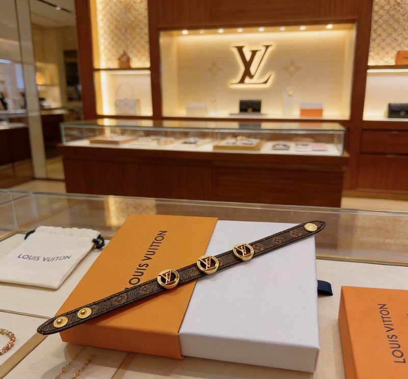 LV Bracelet 05yxs55