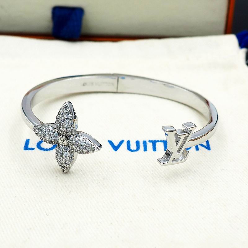 LV Bracelet 05yxs59