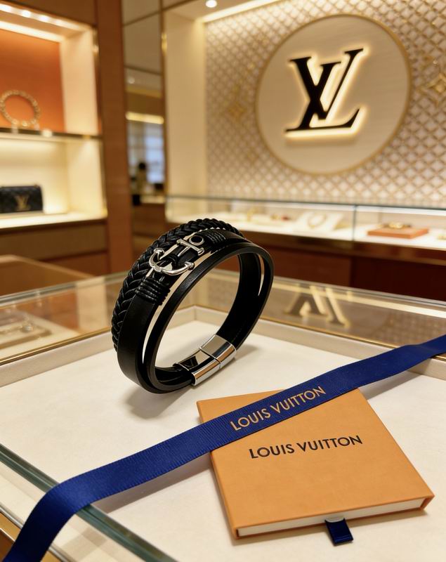 LV Bracelet 03yxs154