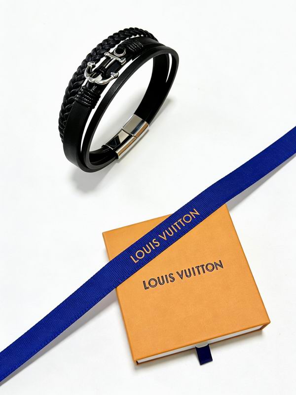 LV Bracelet 03yxs250
