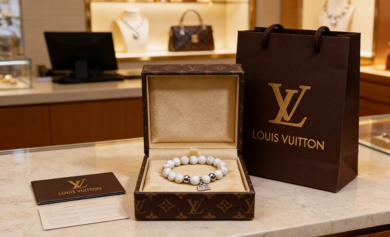 LV Bracelet 03yxs42