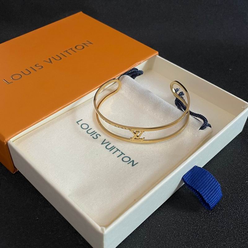 LV Bracelet 04yxh112