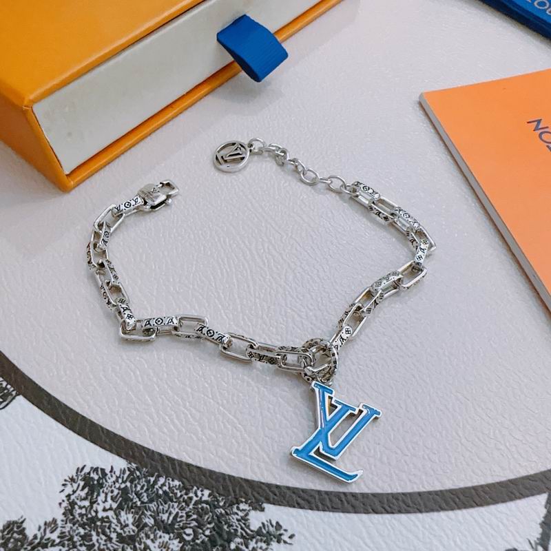 LV Bracelet 04yxh55