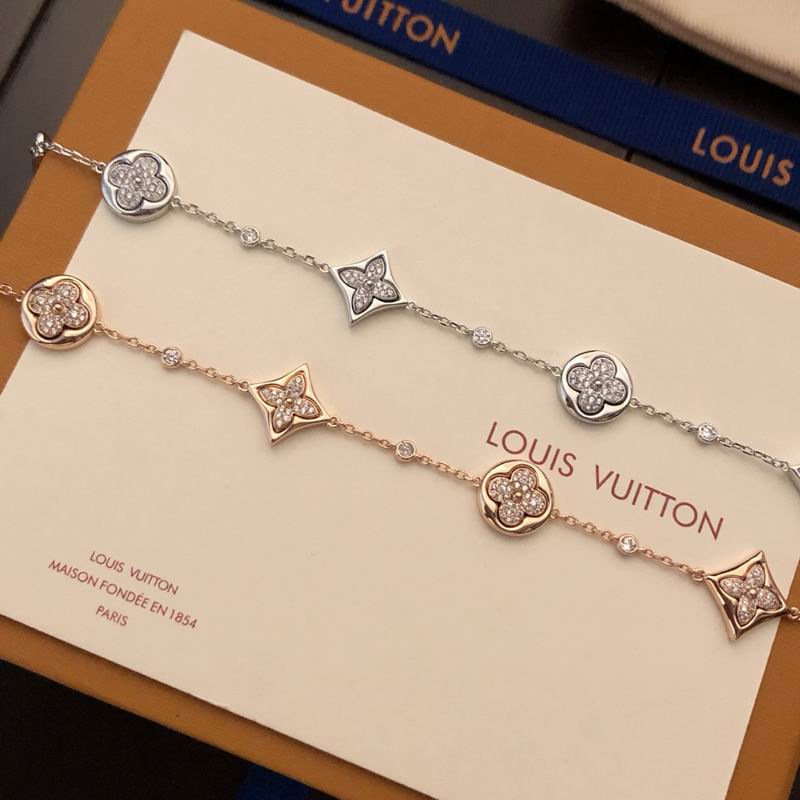 LV Bracelet 04yxh90