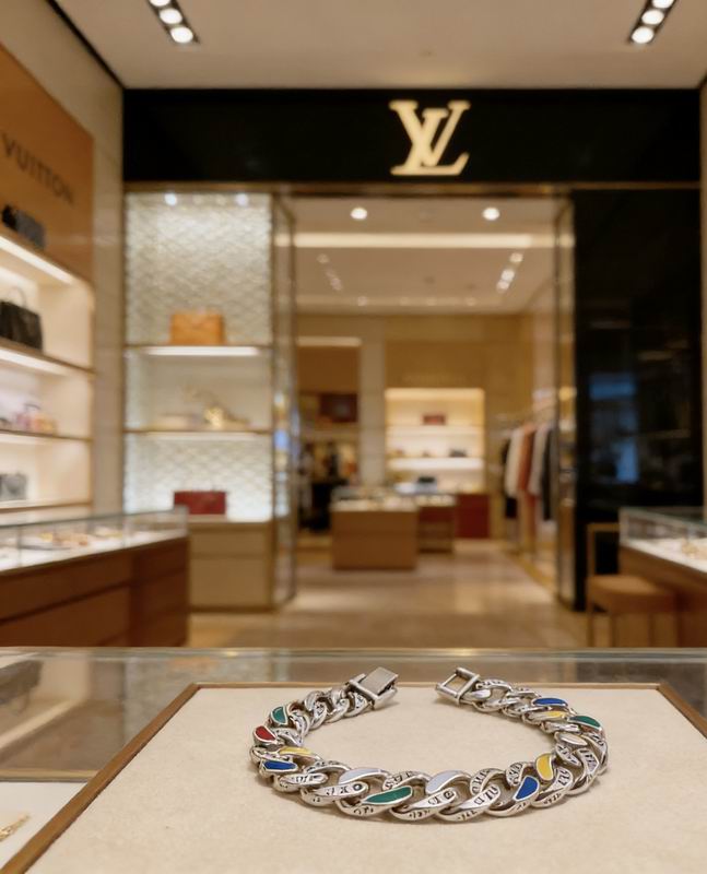 LV Bracelet 04yxs331